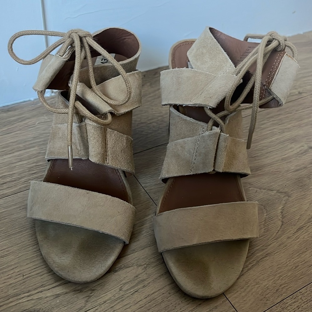 Steve Madden Emalena Heels - size 8.5